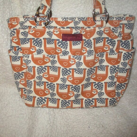 Sloth Bungalow 360 bag - Picture 2 of 8